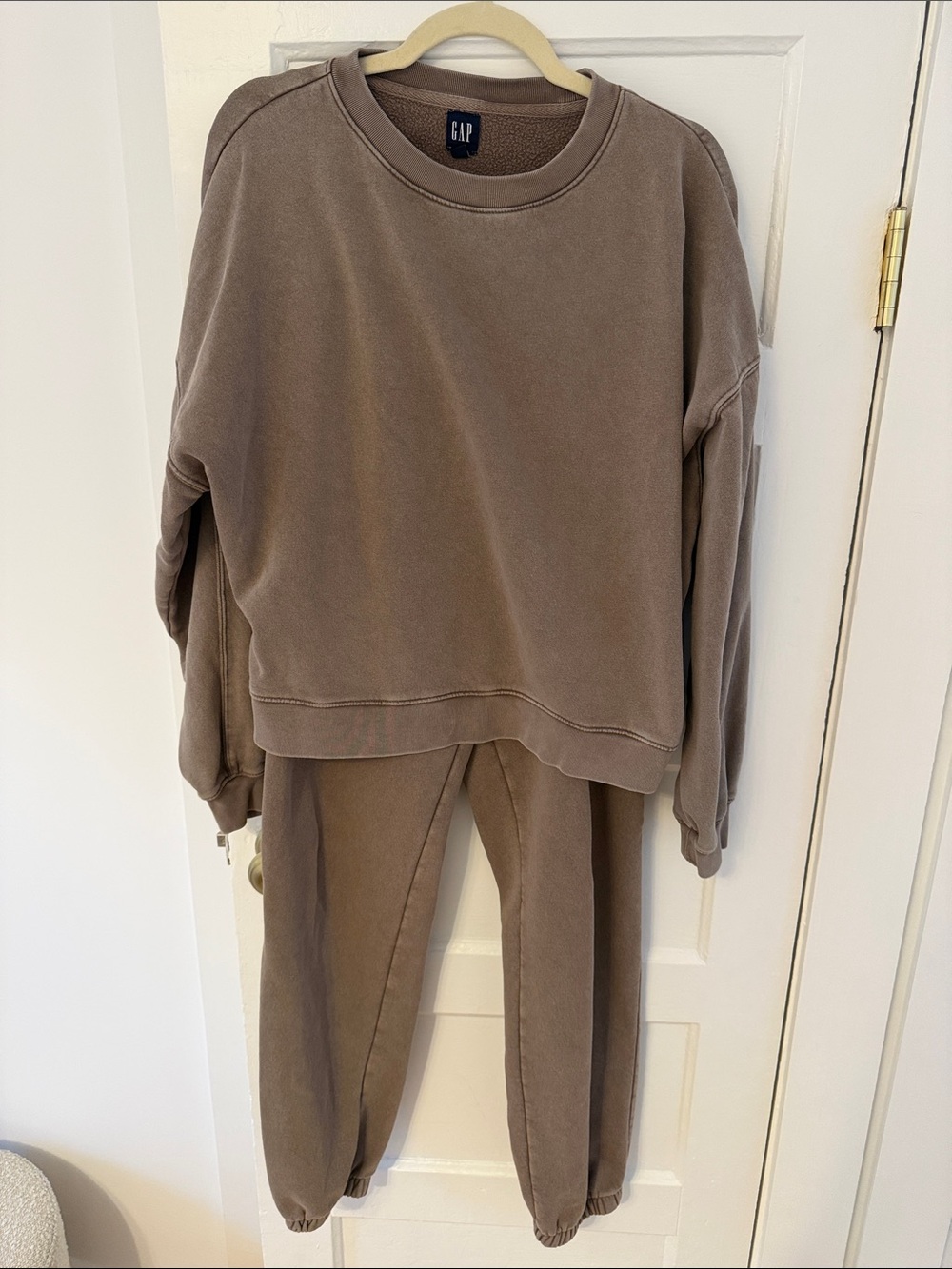 GAP Washed Taupe Crewneck Sweatshirt & Jogger Set